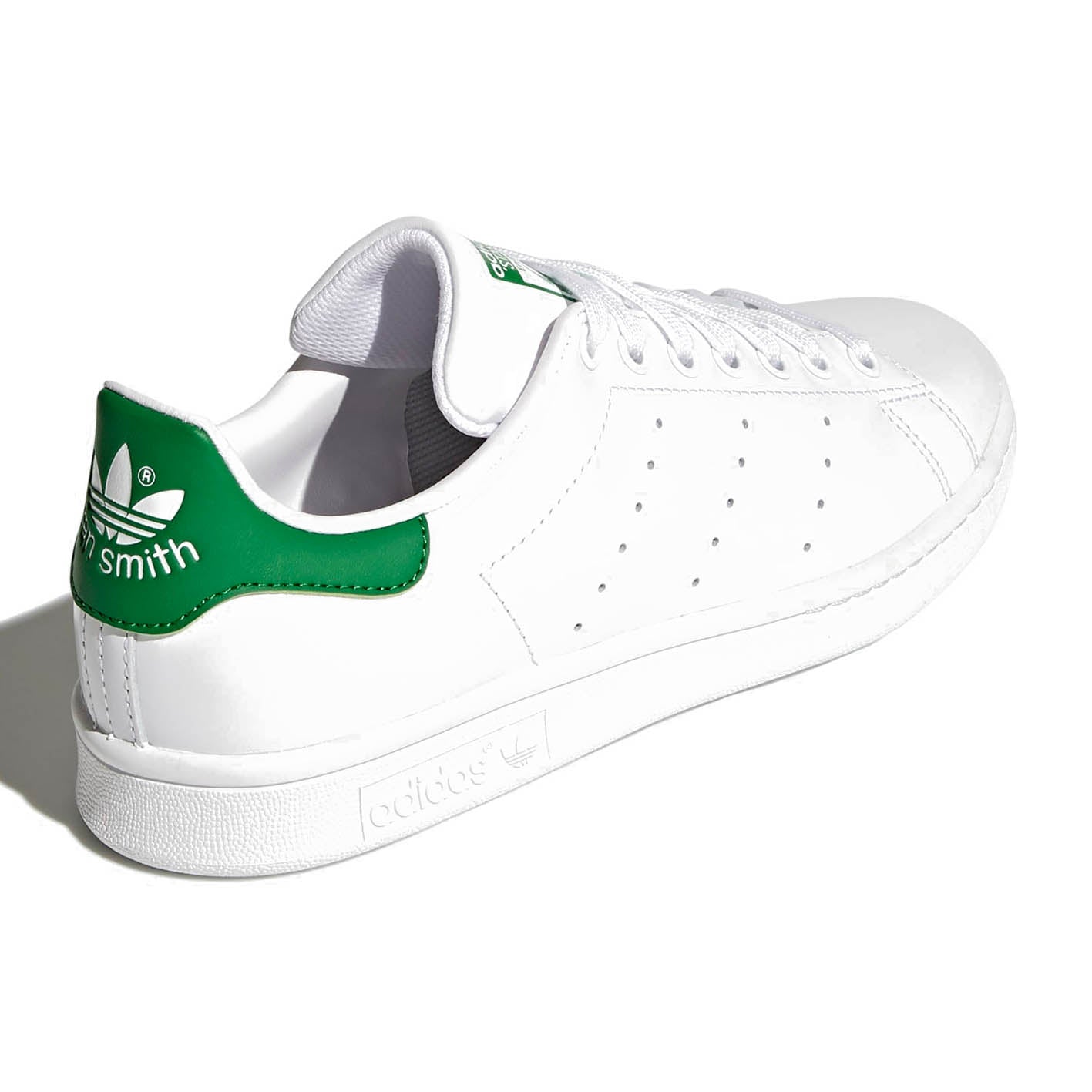STAN SMITH