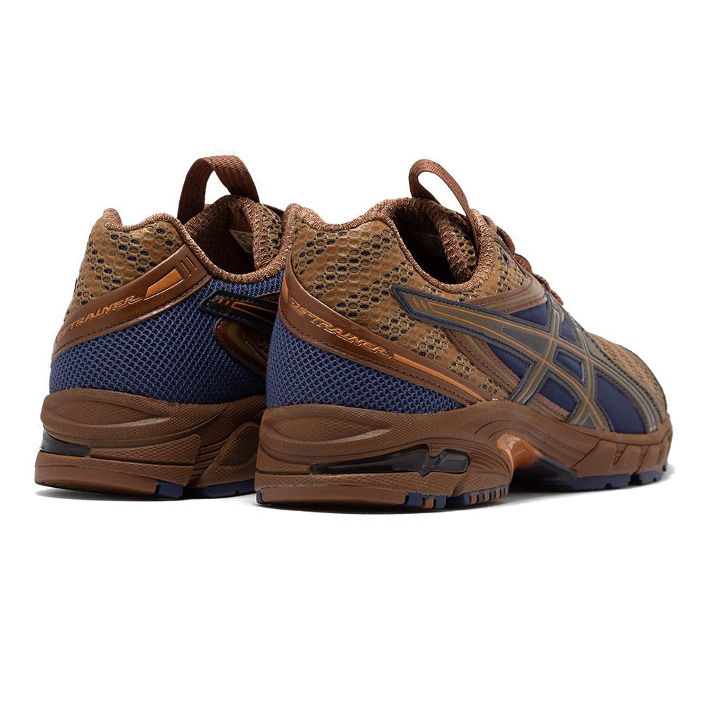 UB9-S GEL-DS TRAINER 14