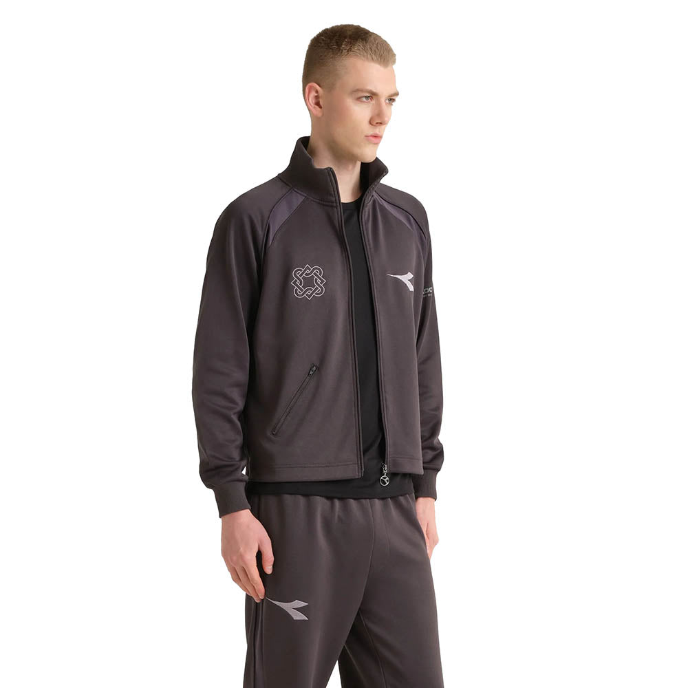 TRACK JACKET LACK OF GUIDANCE