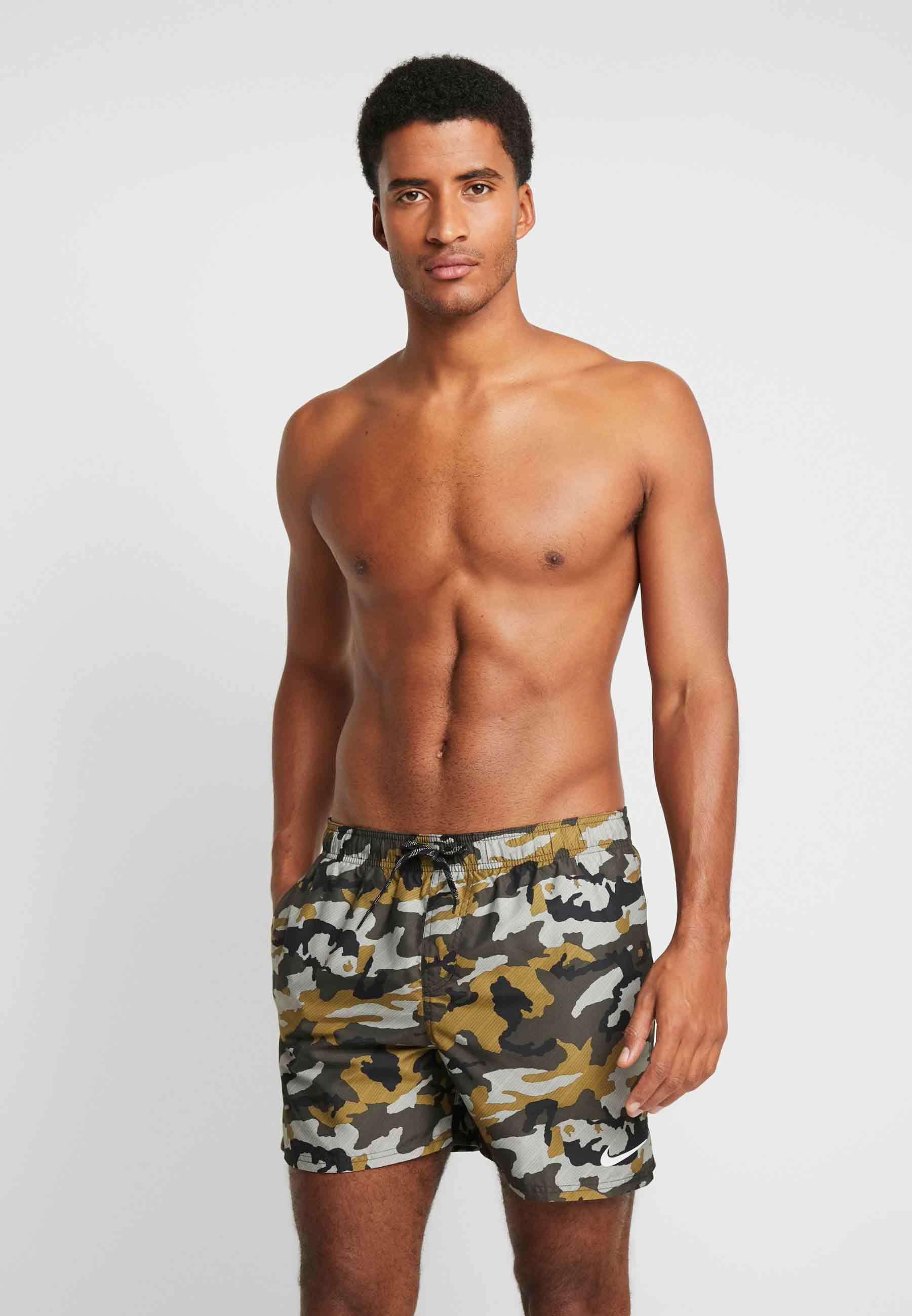 5 CORTOS DE VOLEIBOL