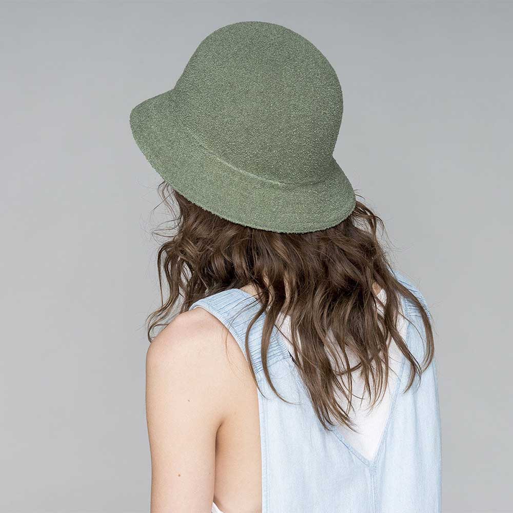 FLIP IT REVERSIBLE CASUAL