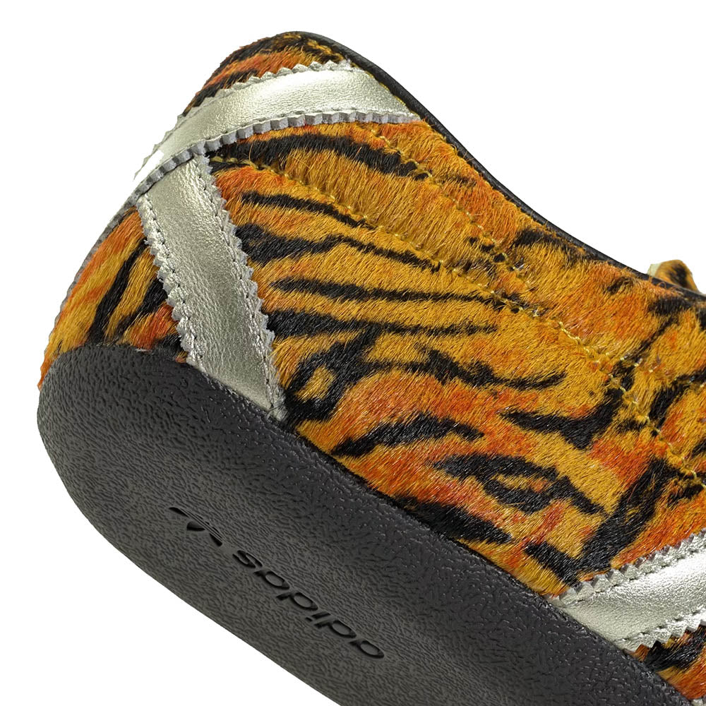 TOKYO TIGER PRINT
